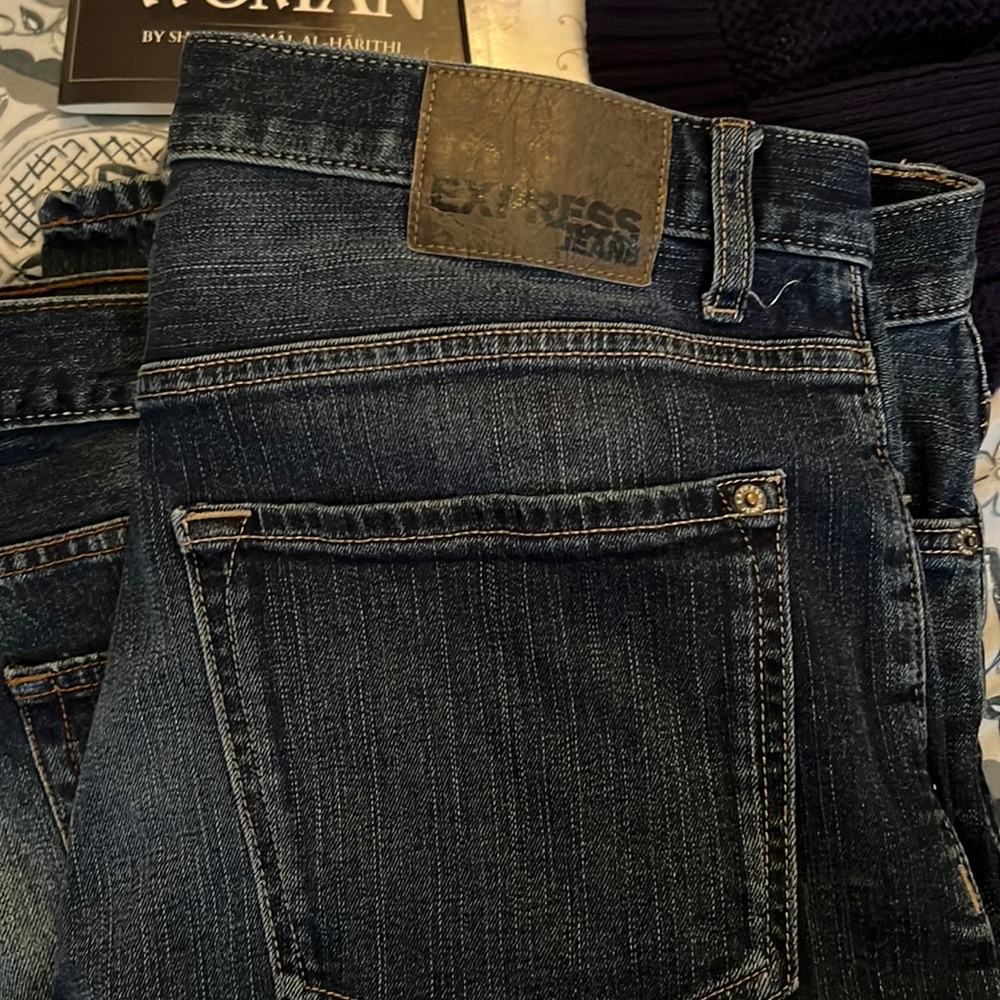 Men’s size 36/32 length boot cut express jeans Wore 2 times. Paid 120 asking 45